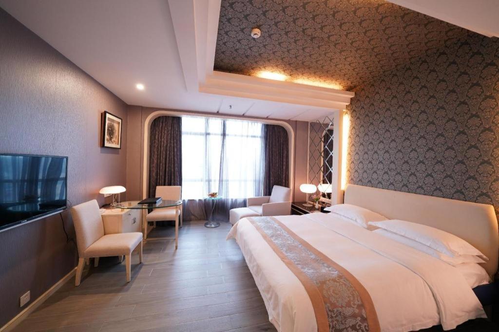 פושאן Hua Xia Pearl Hotel מראה חיצוני תמונה