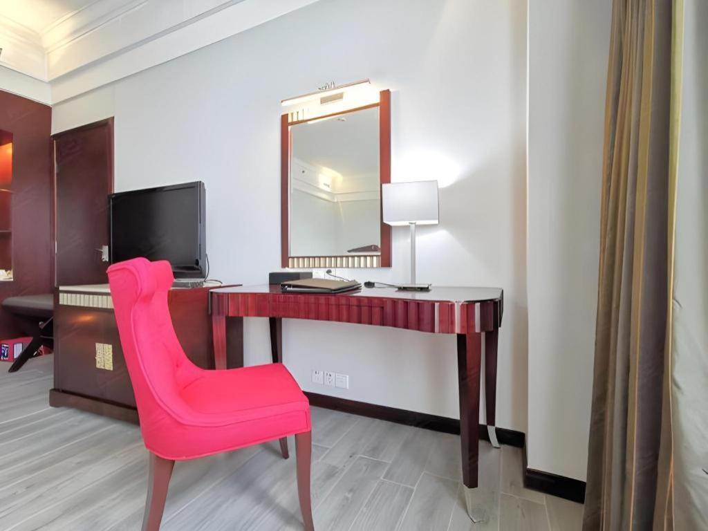 פושאן Hua Xia Pearl Hotel מראה חיצוני תמונה