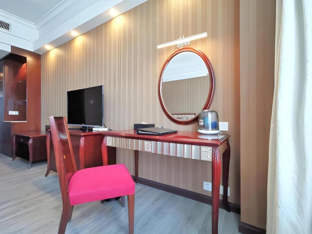 פושאן Hua Xia Pearl Hotel מראה חיצוני תמונה