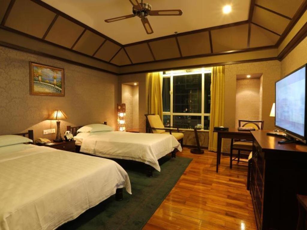 פושאן Hua Xia Pearl Hotel מראה חיצוני תמונה
