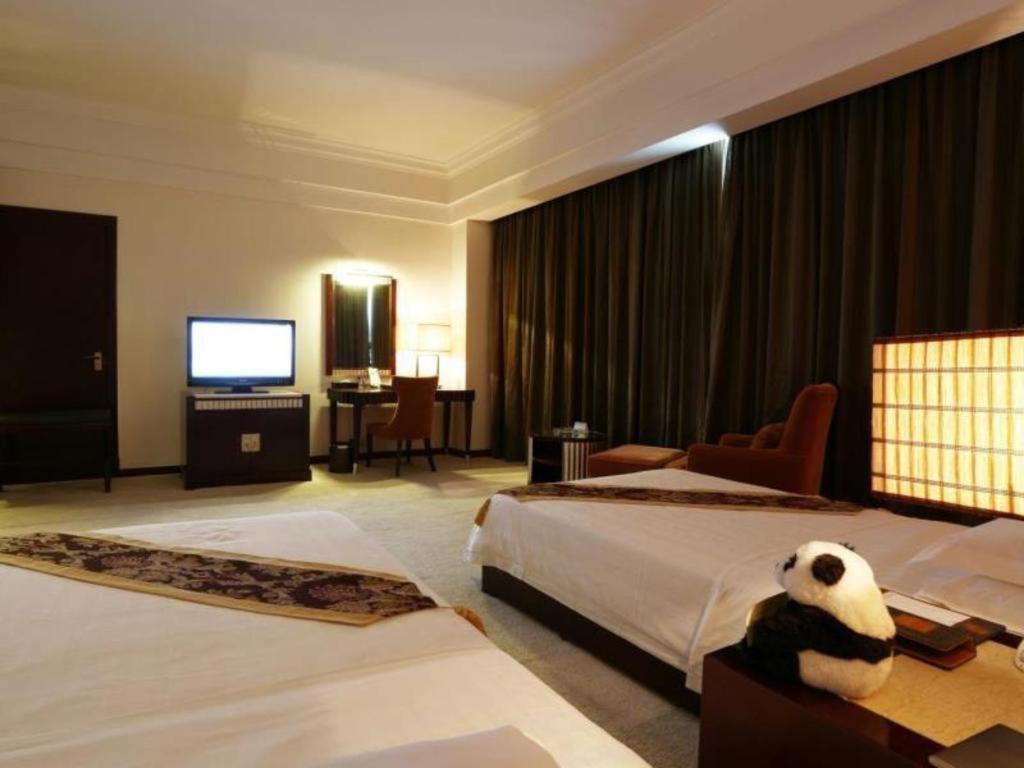 פושאן Hua Xia Pearl Hotel מראה חיצוני תמונה