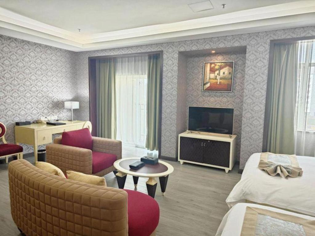 פושאן Hua Xia Pearl Hotel מראה חיצוני תמונה