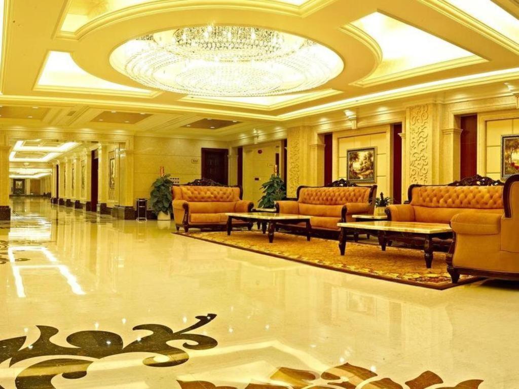 פושאן Hua Xia Pearl Hotel מראה חיצוני תמונה