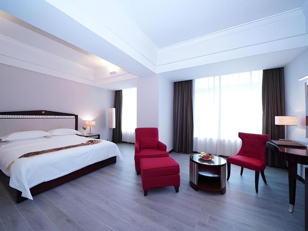 פושאן Hua Xia Pearl Hotel מראה חיצוני תמונה